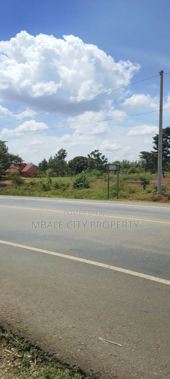 1 Acer of Land for Sale in Naboa on Mbale Tirinyi High Way.