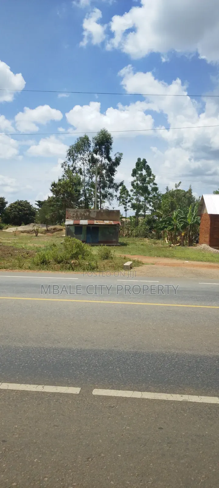 1 Acer of Land for Sale in Naboa on Mbale Tirinyi High Way.