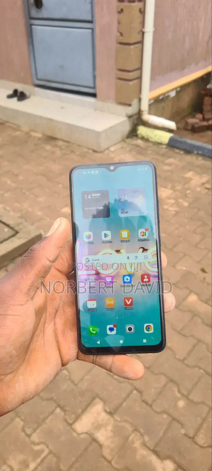 Itel A06 64 GB Black