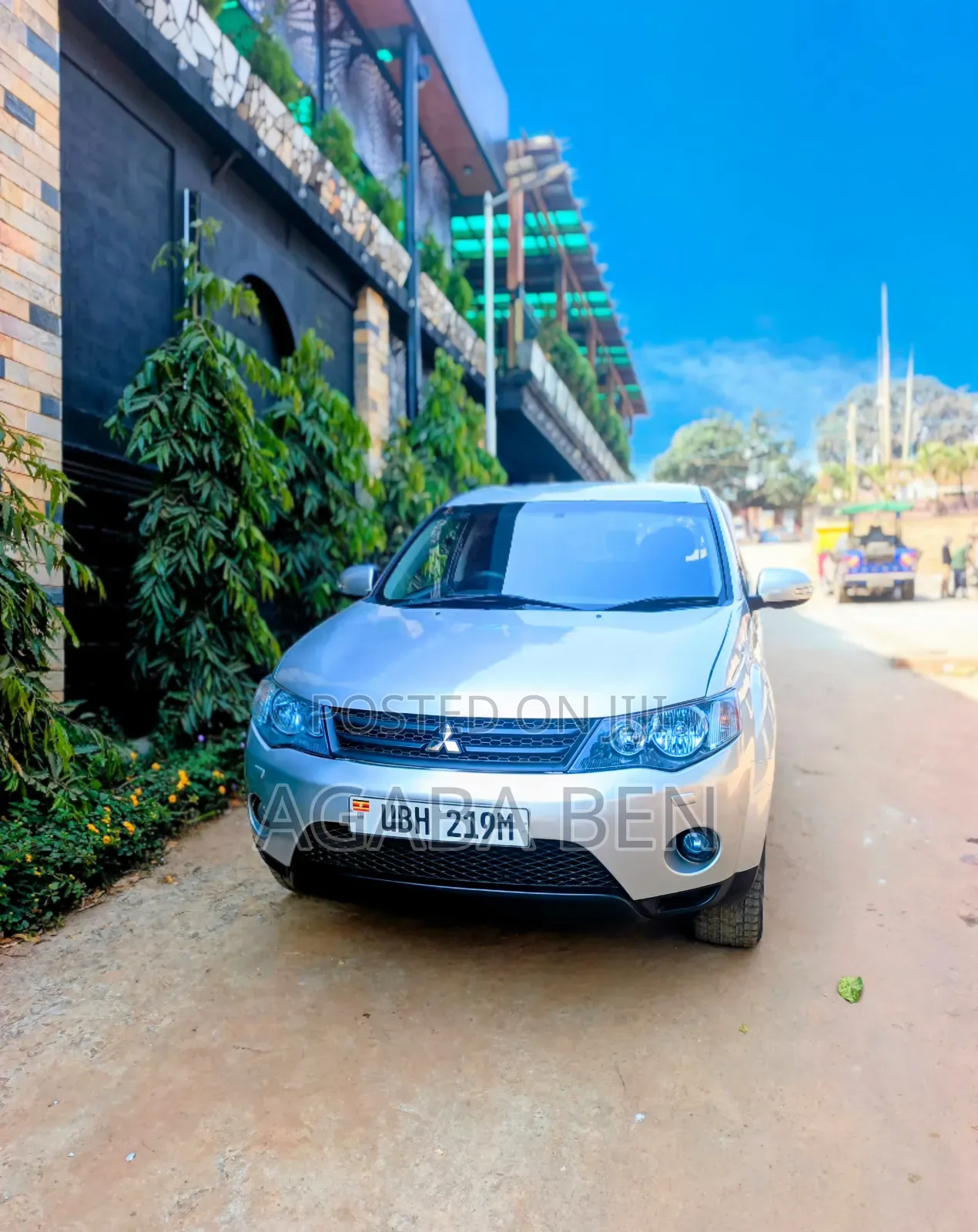 Mitsubishi Outlander 2010 Silver