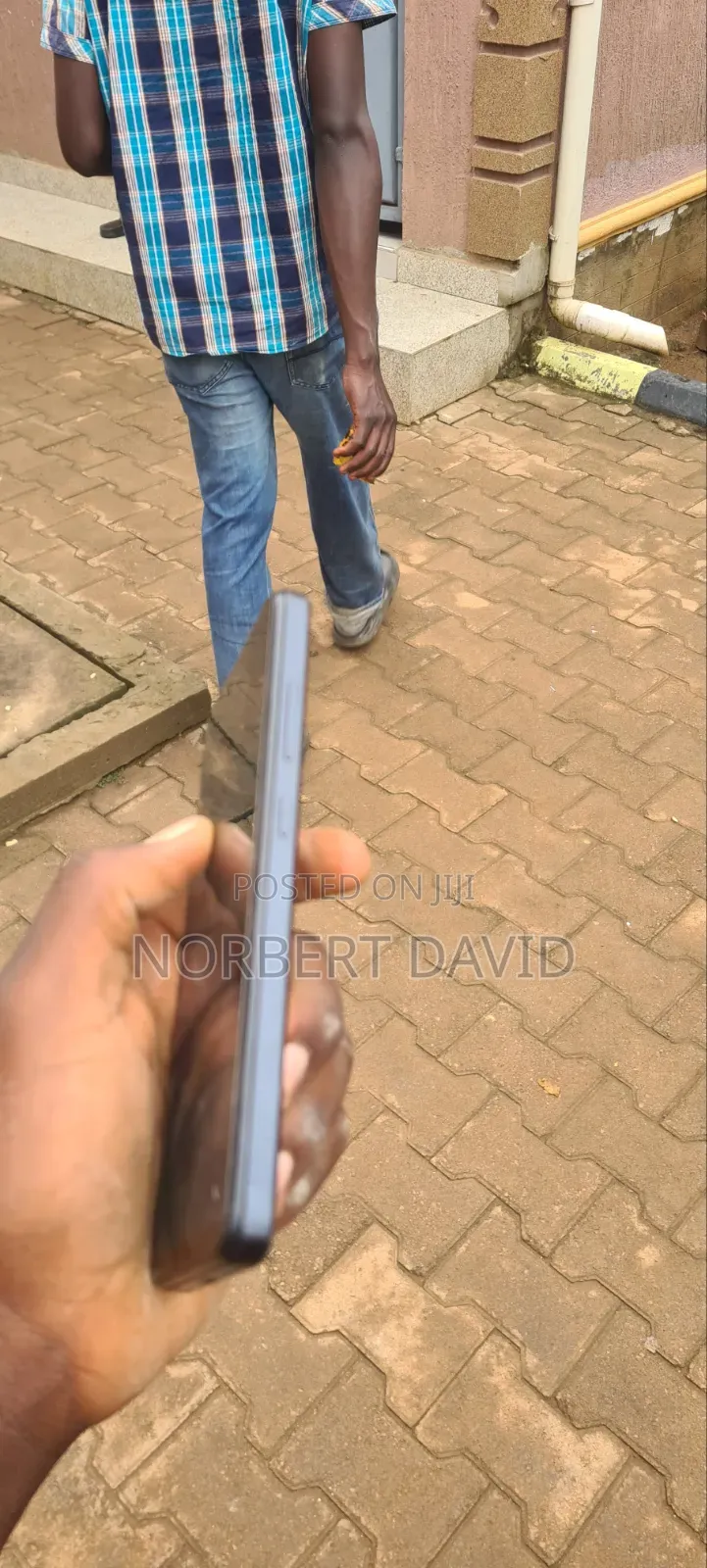 Itel A06 64 GB Black