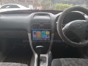 Toyota Caldina 1999 Silver