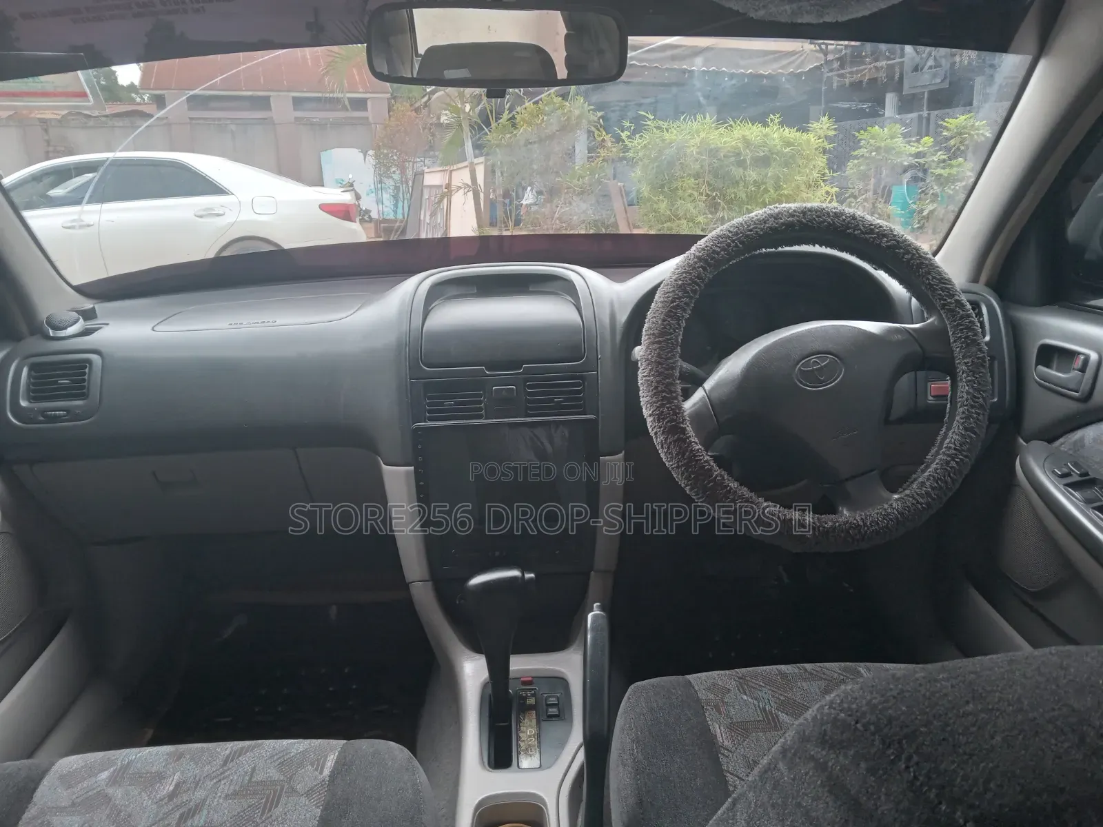 Toyota Caldina 1999 Silver