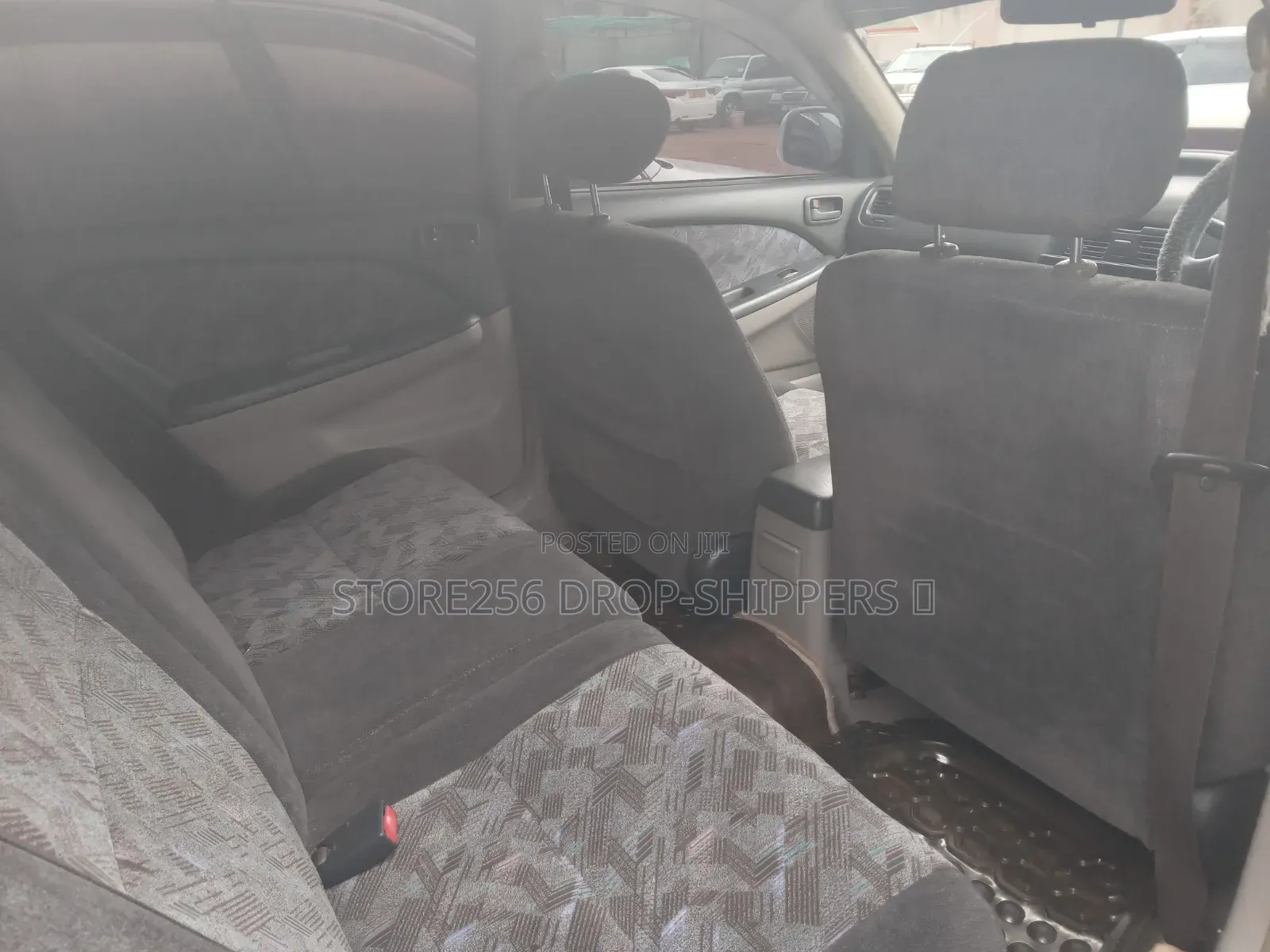 Toyota Caldina 1999 Silver