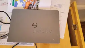 Laptop Dell Vostro A90 8GB Intel Core i5 HDD+SSD 512GB