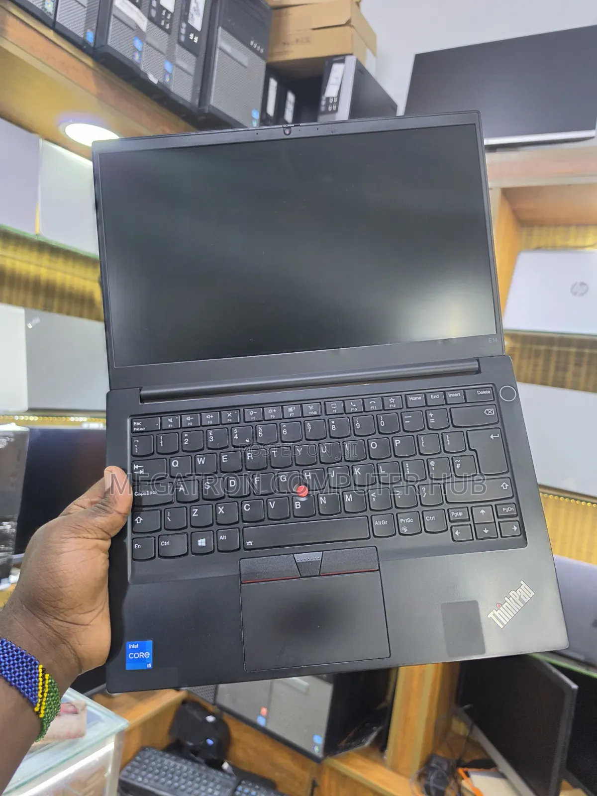 Laptop Lenovo ThinkPad E14 Gen 2 8GB Intel Core i5 SSD 512GB