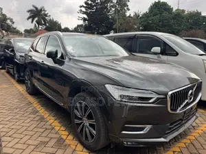 Volvo XC60 2018 Gray