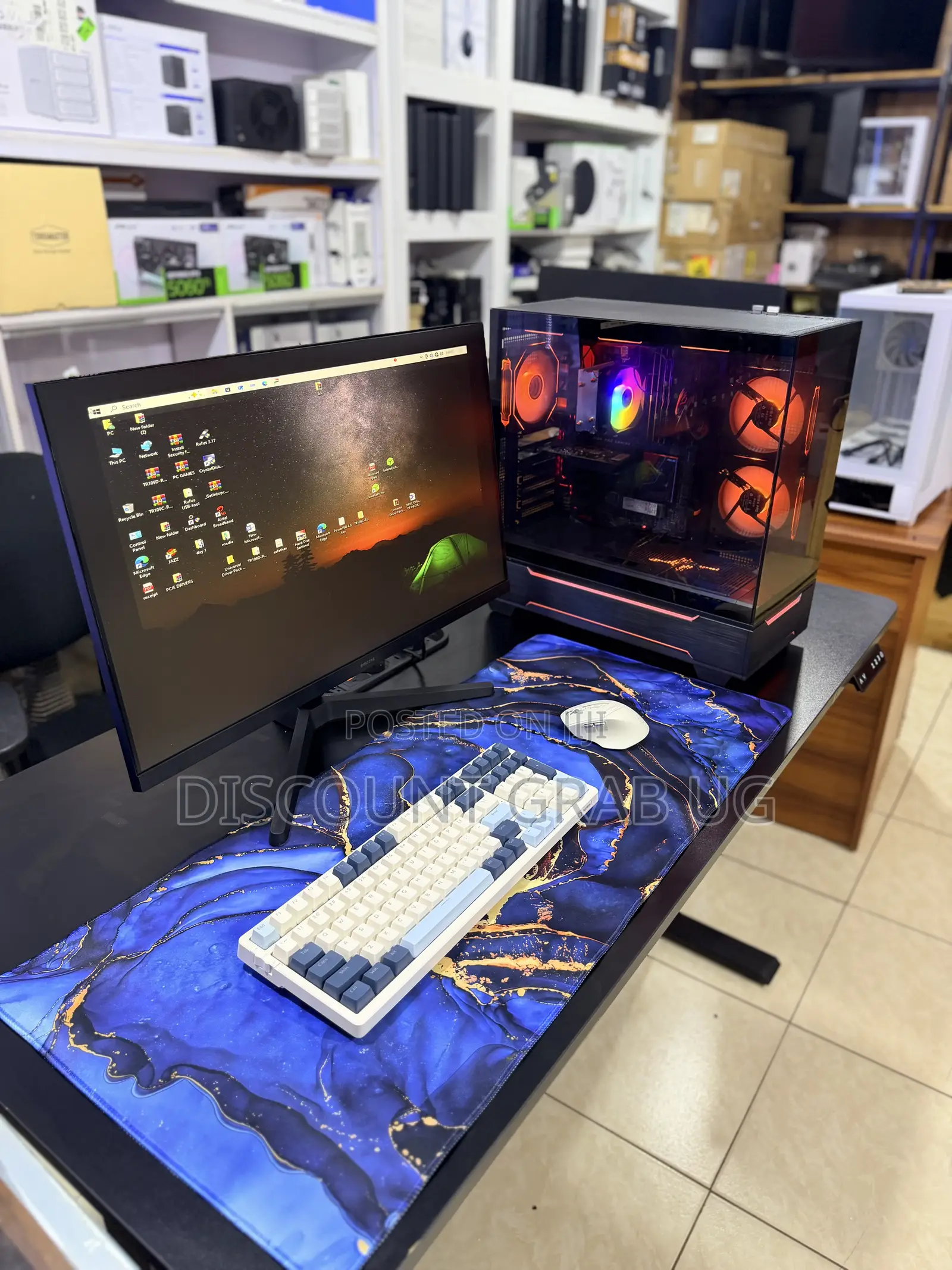 Desktop Computer 8GB Intel Core i7 HDD+SSD 128GB