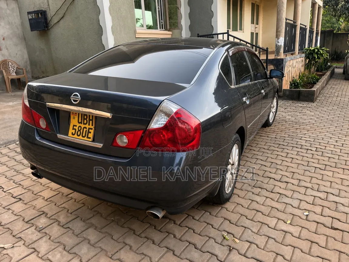 Nissan Fuga 2008 Silver