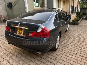 Nissan Fuga 2008 Silver