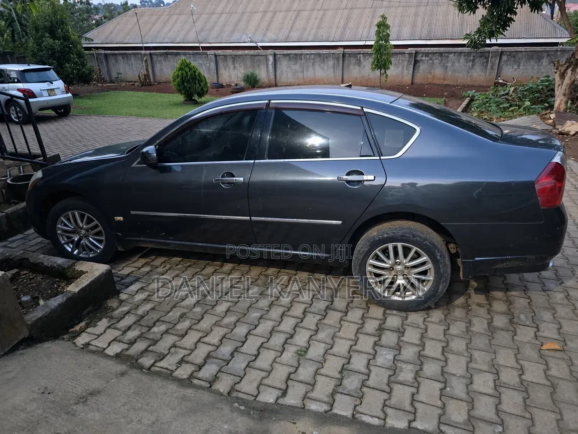 Nissan Fuga 2008 Silver