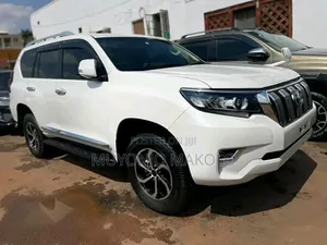 Toyota Land Cruiser Prado 2013 White