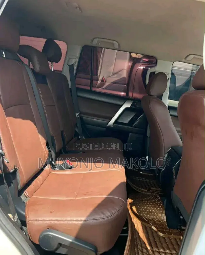 Toyota Land Cruiser Prado 2013 White