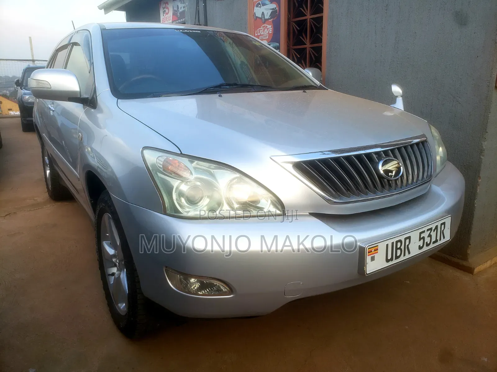 Toyota Harrier 2011 Silver