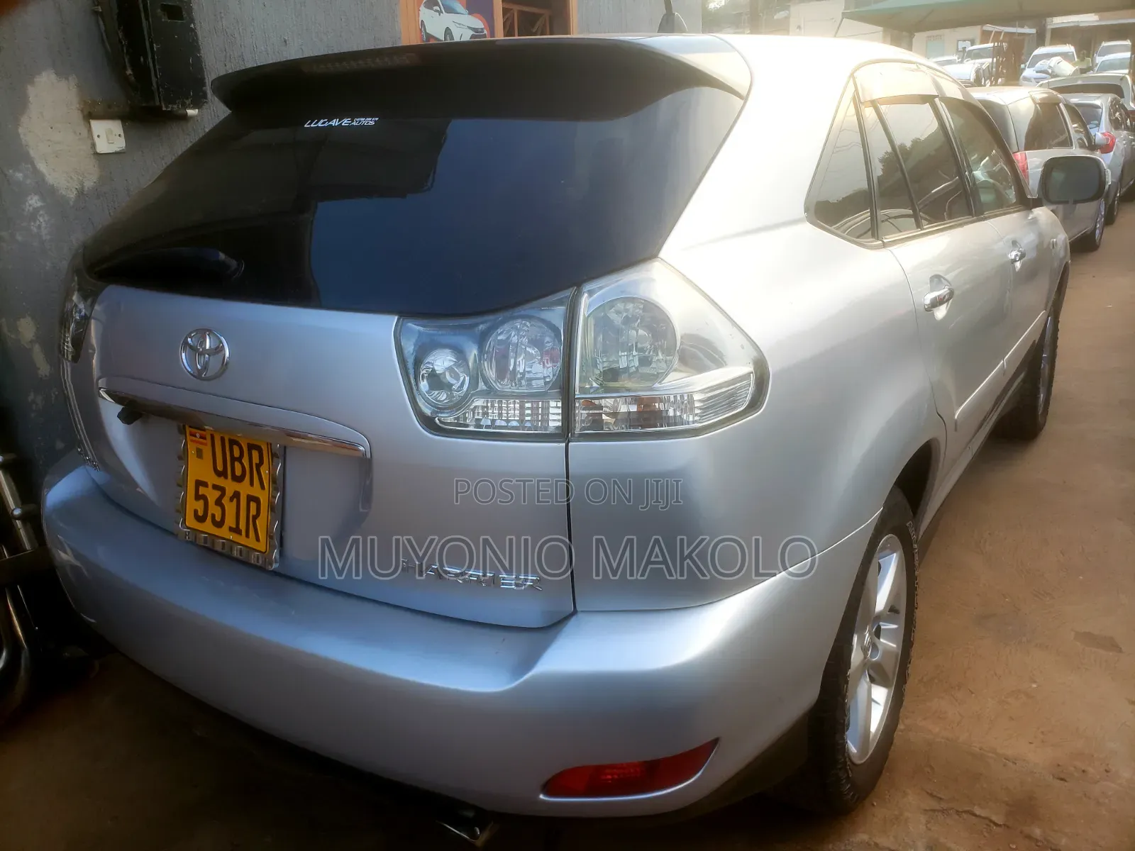 Toyota Harrier 2011 Silver