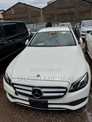 Mercedes-Benz C200 2017 White
