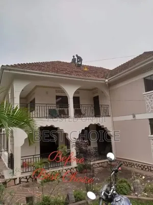 Roof Cleaning Excellence, Making Your Home Look Brand New.