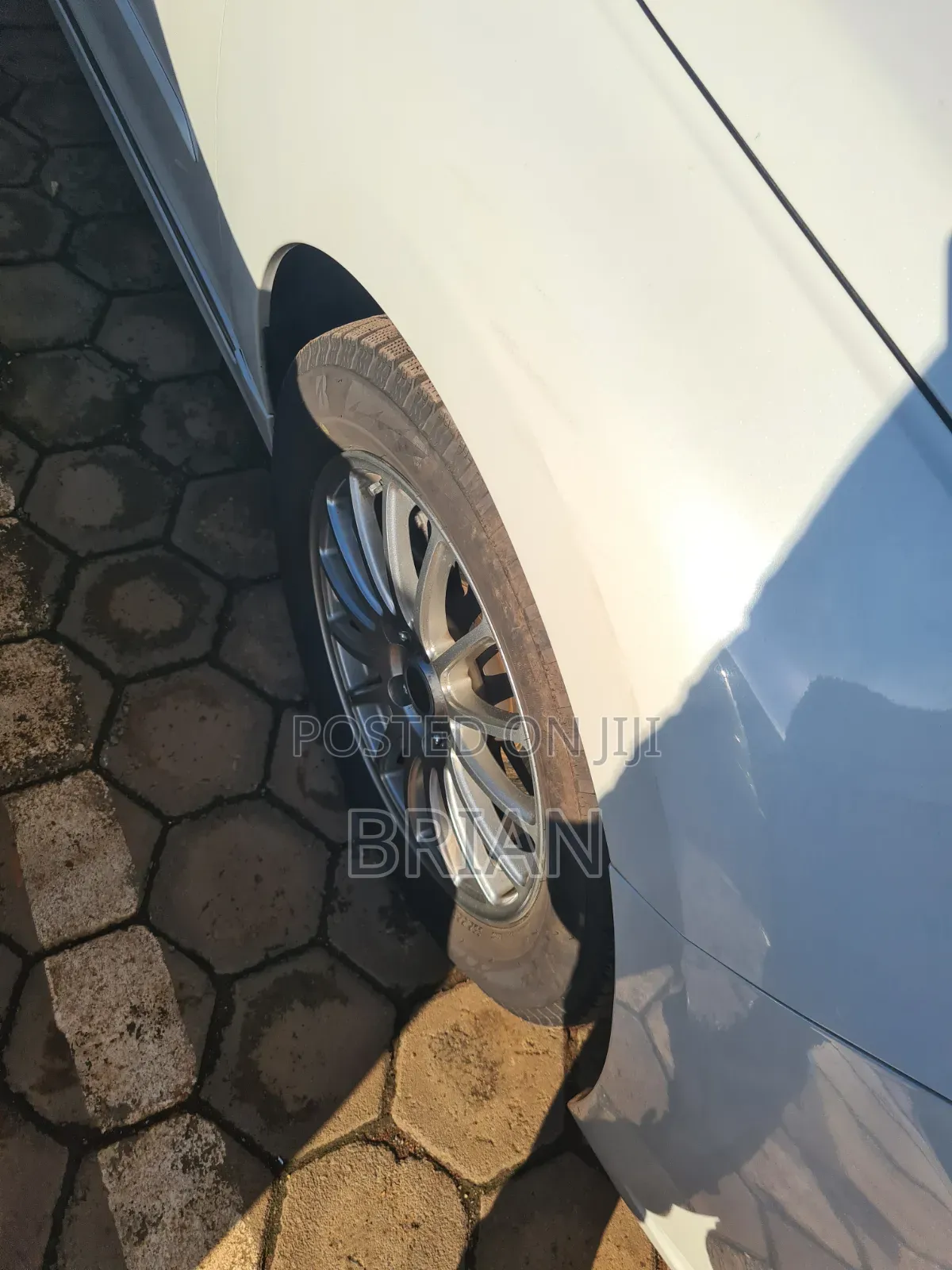 Subaru Legacy 2017 White