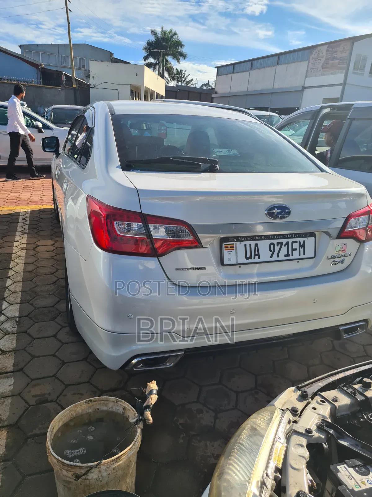 Subaru Legacy 2017 White