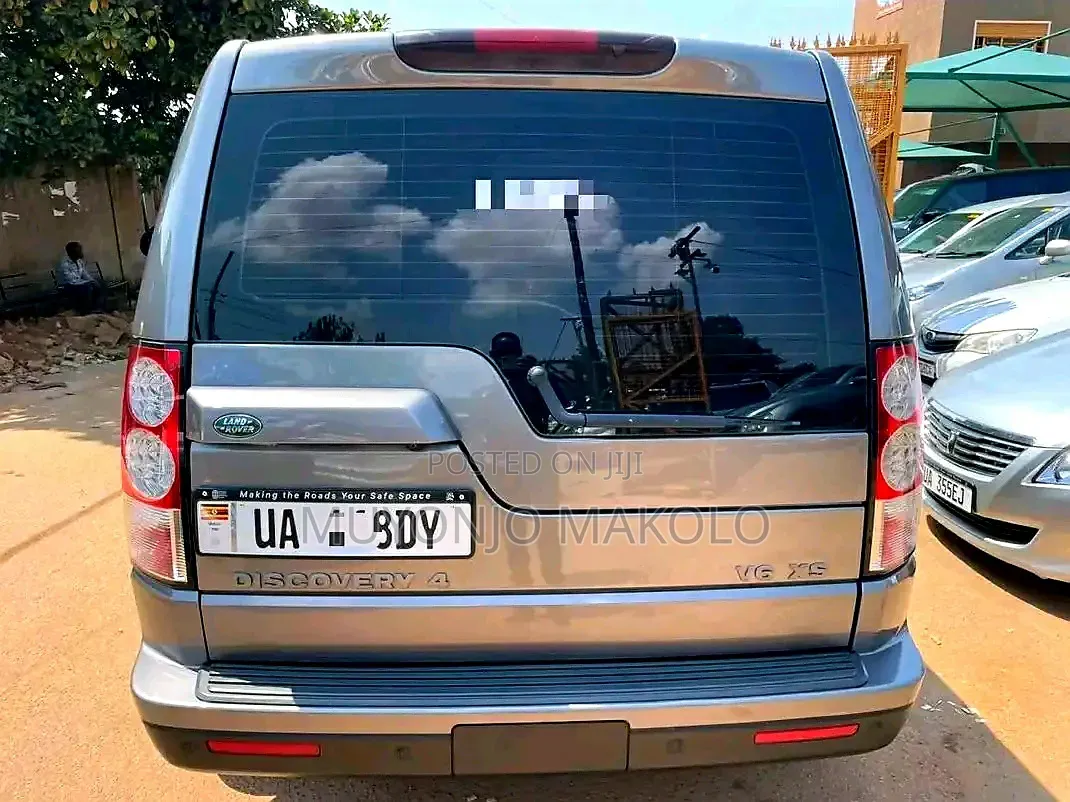 Land Rover Discovery 2013 Gray