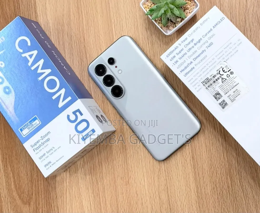 New Tecno Camon 50 Pro 256 GB Silver