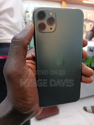 Apple iPhone 11 256 GB Green