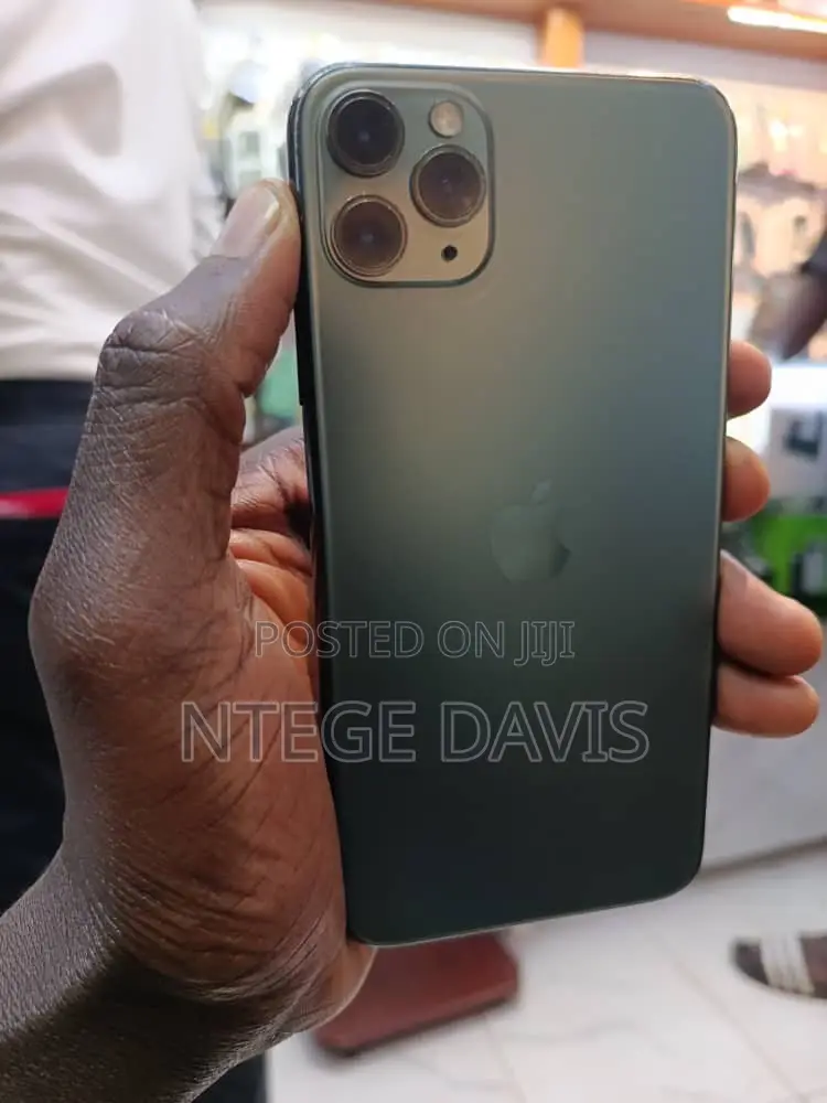 Apple iPhone 11 256 GB Green