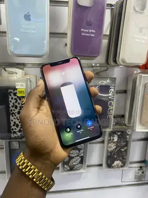 Apple iPhone 11 Pro 64 GB Gold