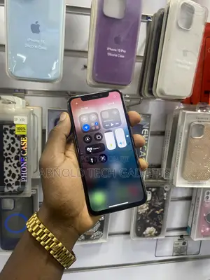Apple iPhone 11 Pro 64 GB Gold