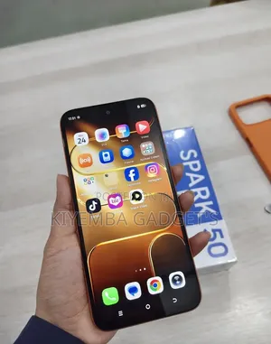 New Tecno Spark 50 128 GB Orange