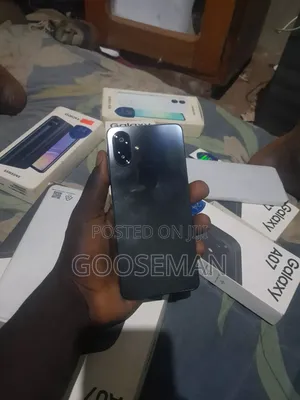 New Samsung Galaxy A07 4G 64 GB Black
