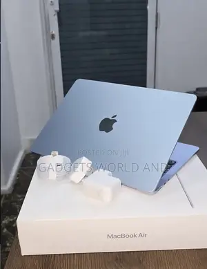 New Laptop Apple MacBook Air 2025 M4 16GB Apple M4 SSD 256GB
