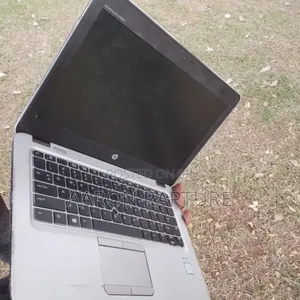Laptop HP EliteBook 840 G1 4GB Intel Core i5 SSD 256GB