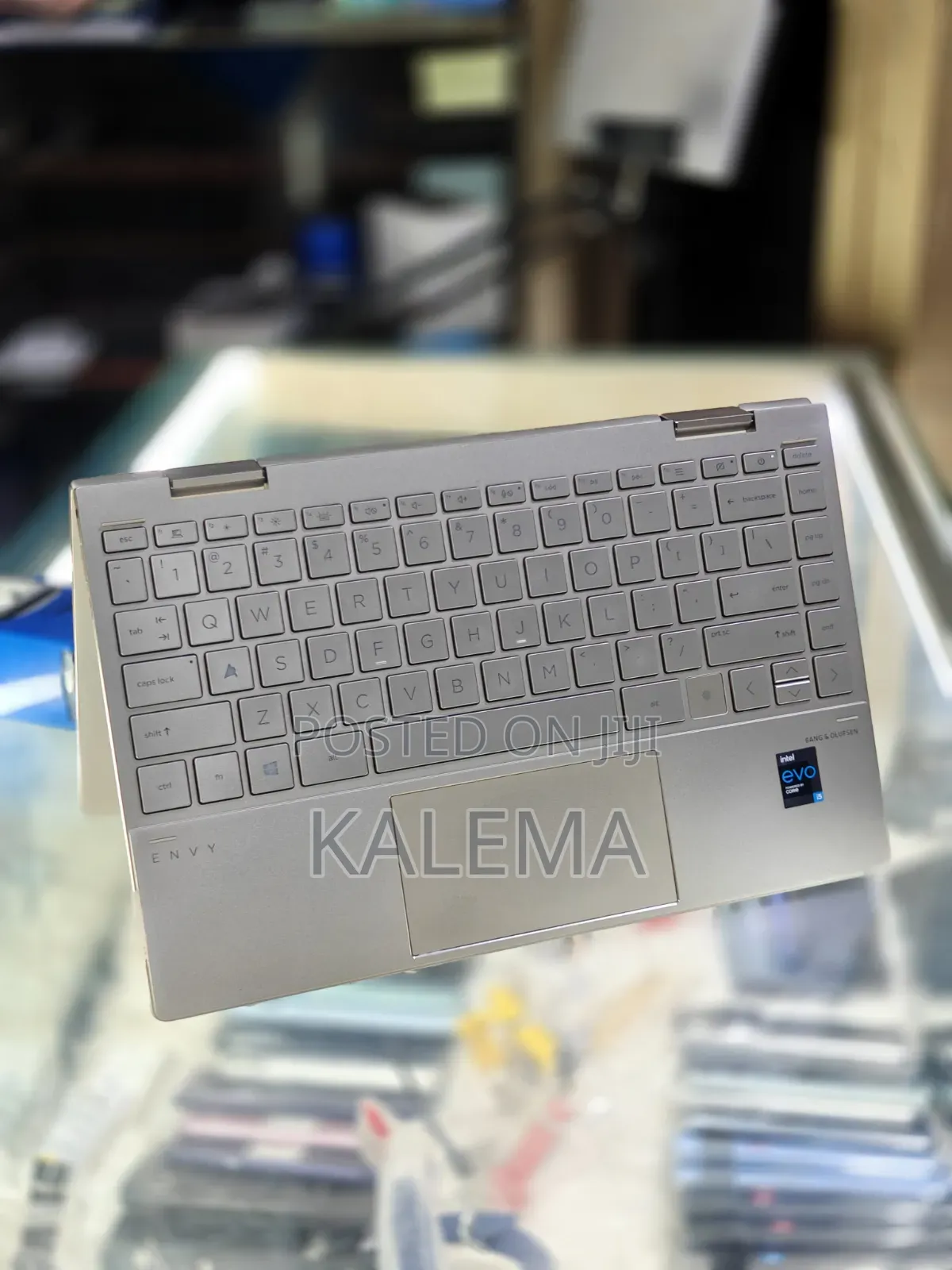 Laptop HP Envy x360 13z 8GB Intel Core i5 SSD 256GB