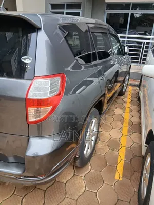 Toyota Vanguard 2008 Gray