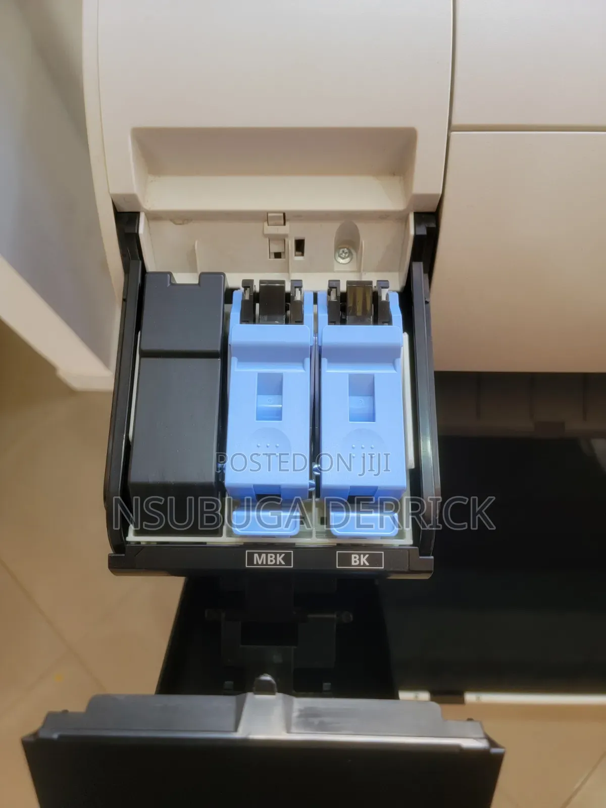 Canon Tm 300