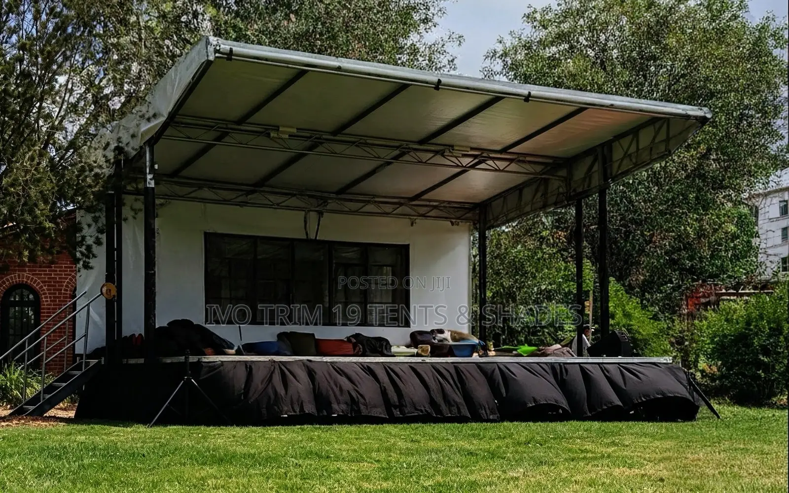 Portable Outdoor Performance Stage