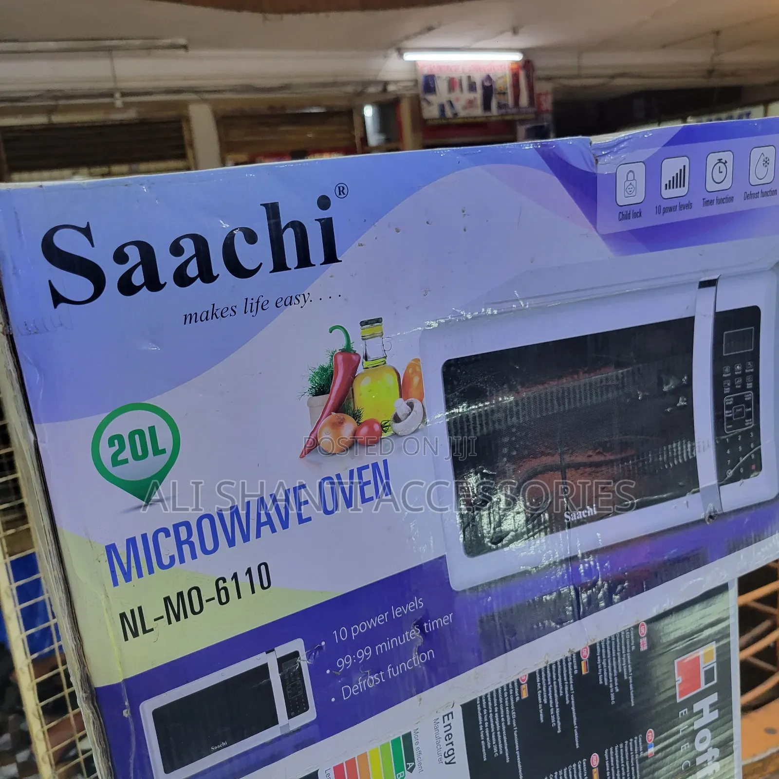 20L Digital Microwave Oven Saachi
