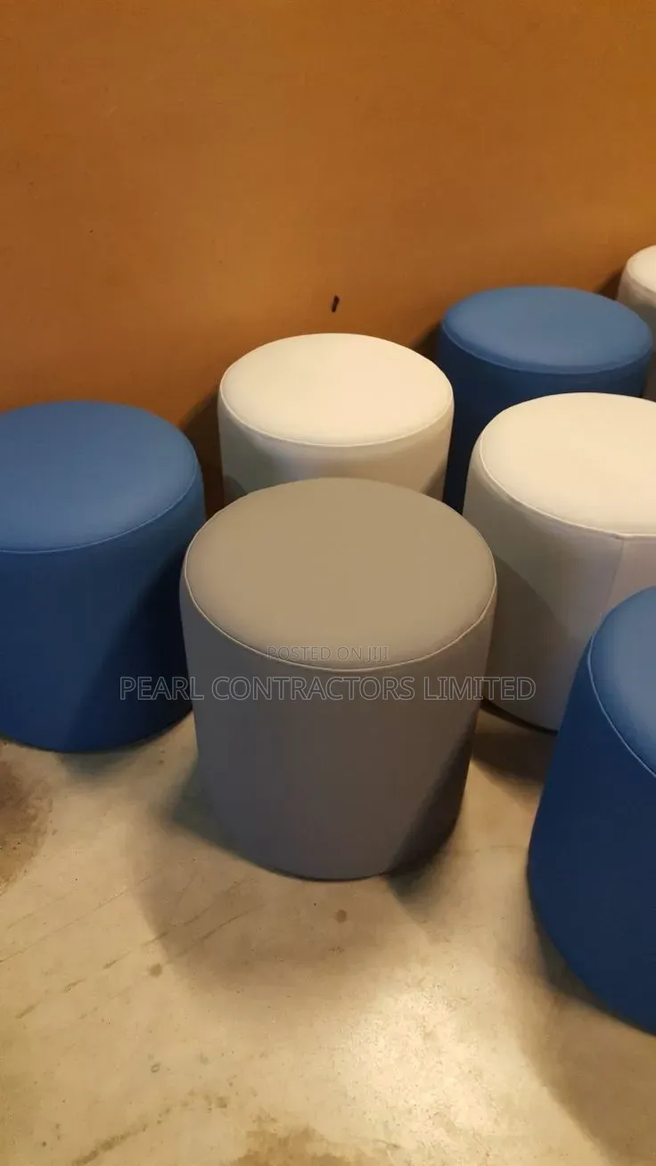 Poufs/Plain Round Poufs in Any Colour/Material From 250,000/- On Order