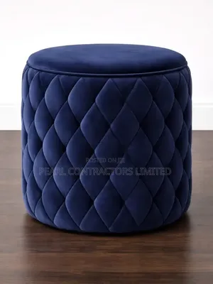 Ottoman Poufs/Patterned Ottoman Poufs in Different Colours 300,000l-