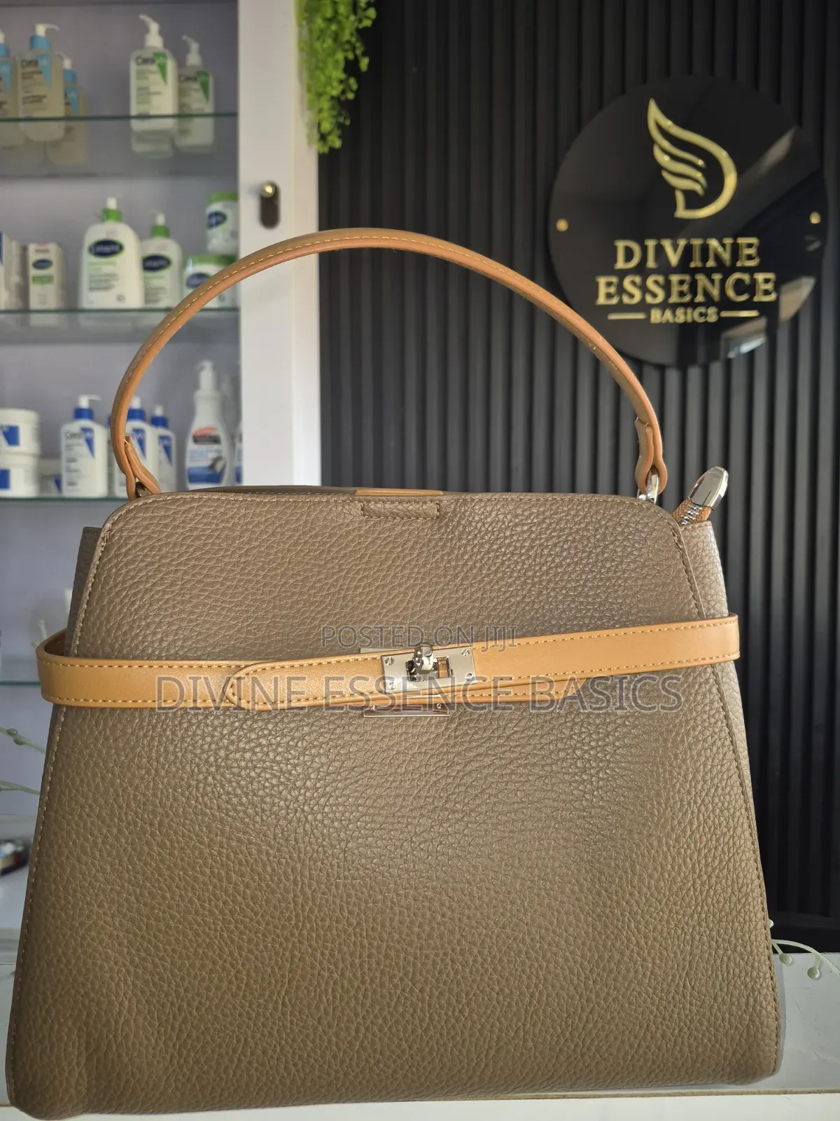 Elegant Ladies Bags