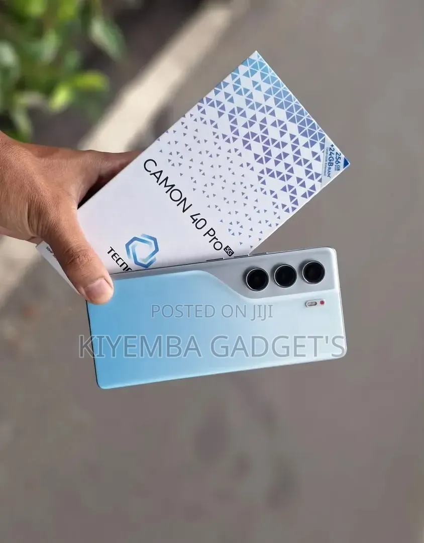 New Tecno Camon 40 Pro 5G 256 GB Blue