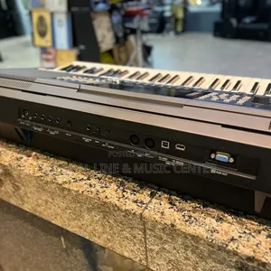Yamaha Keyboard PSR S975 Uk Used or New