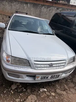 Toyota Corona Premio 2000 White