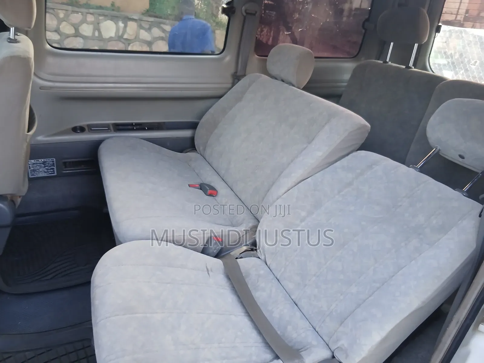 Toyota Noah 2001 White