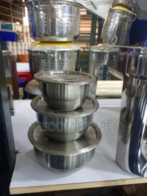 Small Stainless Steel Bowl With a Matching Lid.