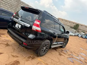 Toyota Land Cruiser Prado 2.8 D-4D 2016 Black