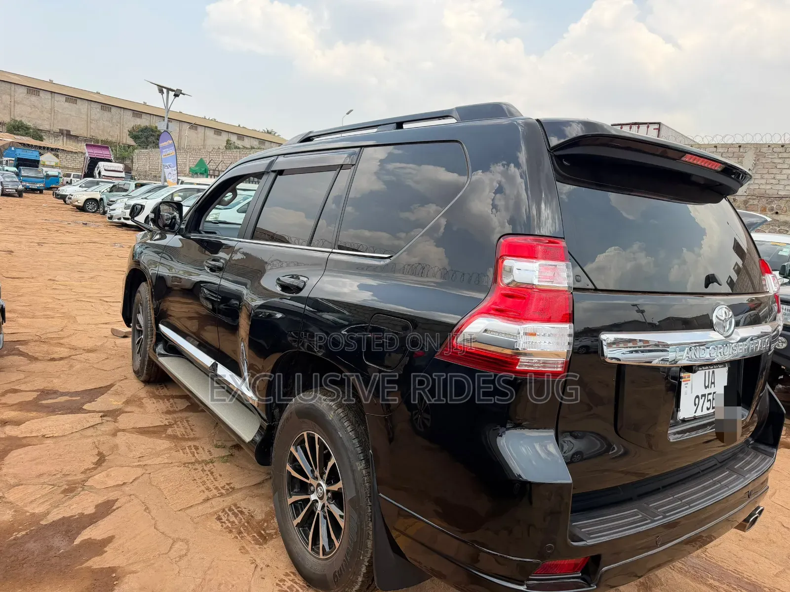 Toyota Land Cruiser Prado 2.8 D-4D 2016 Black