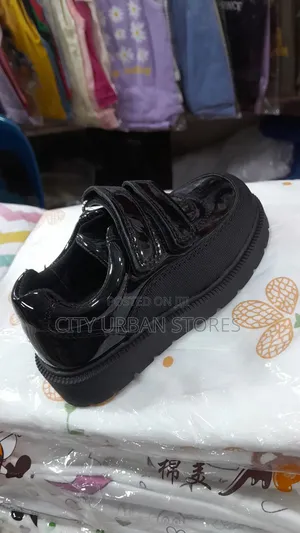 Easy Boy School Shoes