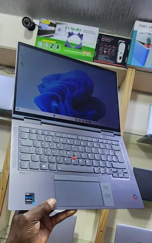 Laptop Lenovo ThinkPad X1 Yoga 16GB Intel Core i5 SSD 512GB
